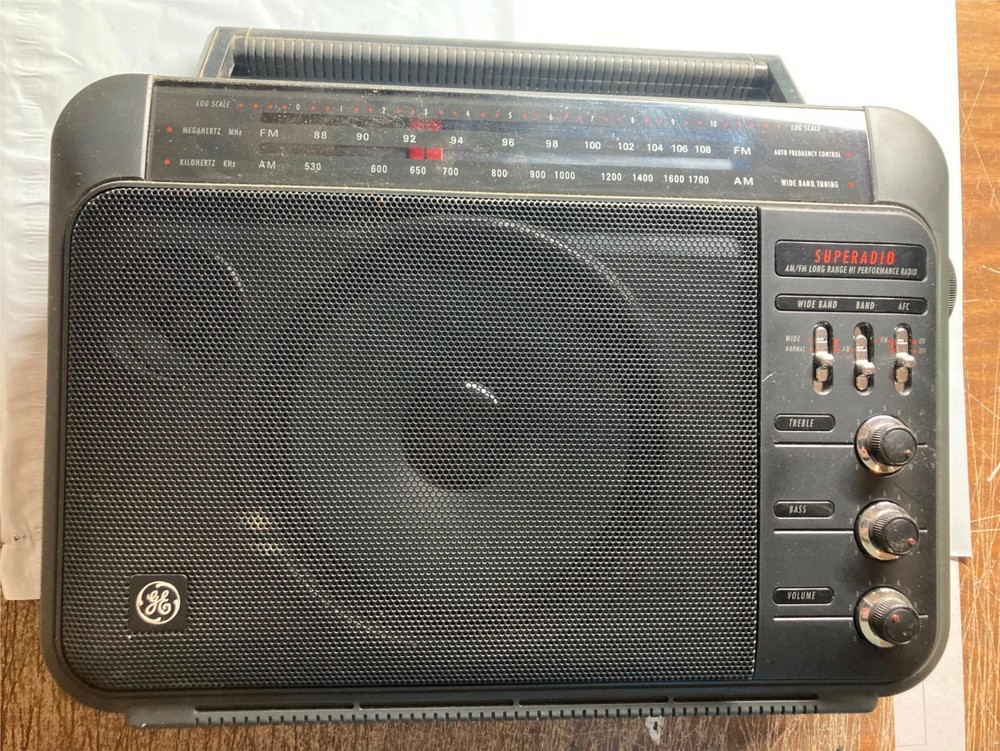 VINTAGE GE GENERAL ELECTRIC SUPERADIO 7-2887A LONG RANGE AM/FM RADIO RECEIVER EX