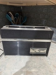 VTG Zenith Royal Trans-Oceanic D7000Y 11 Band AM/FM S/W Radio Tested W/cord