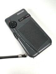 Philips D1240 Two Band Radio A Vintage AM FM Perfect CONDITION – Tested ✅