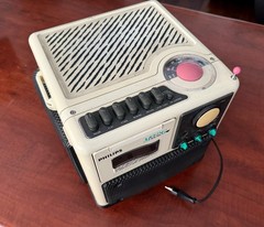 Philips D8080/02T – 1985 – Moving Sound Radio Recorder. Well tested!
