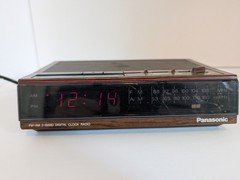 Vintage Panasonic RC-6060 Digital Clock Radio AM FM Woodgrain Tested Works