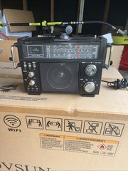 Rhapsody RY-610 10 Band AC/DC Portable Radio