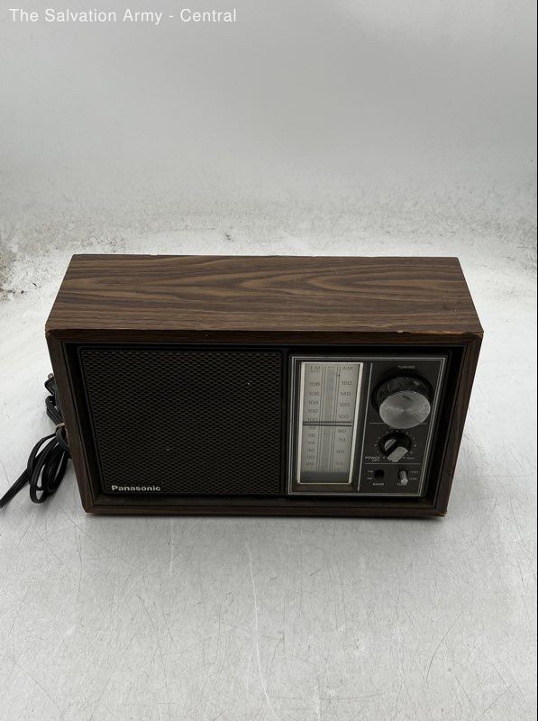 Vintage Panasonic RE-6289 Woodgrain Finish Cabinet Tuning Controls AM/FM Radio