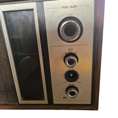 Vintage Retro PANASONIC MODEL RE-6516 AM-FM TABLE TOP RADIO WALNUT CASE 1960s