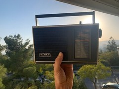 Vintage SONY Solid State Radio TFM-7100W (2 BANDS RADIO, 11 TRANSISTORS) Unique