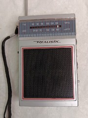 RadioShack REALISTIC AM FM POCKET RADIO 12-719 works! w/battery Great condition!