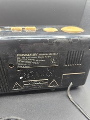 SoundDesign AM/FM Radio Electronic Alarm Clock Cassette Player 3826BLK WORKS