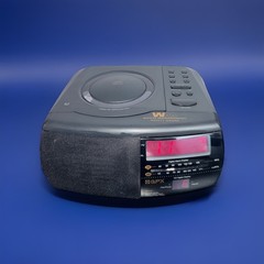 Vintage GPX CD COMPACT DISC AM/FM CLOCK RADIO D-700 Top Load Y2K Prop Works!