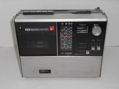VINTAGE BASF 9300 RADIO RECORDER -COMPLETE & WORKING – FM MW SW FM BAND COVERAGE