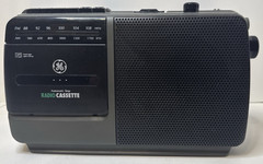 Vintage GE AM/FM Radio Cassette Recorder Portable Model 3-5264A Tested