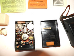 Vintage Sony 2R-30 Transistor Radio w/ Box,Case,Warranty,Ear piece,Instructions