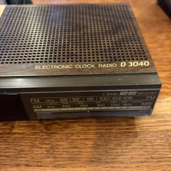Vintage Magnavox Electronic Clock Radio D3040 Woodgrain Tested Working