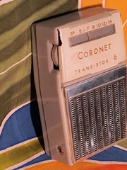 CORONET Transistor 6 – AM Transistor Radio – UNTESTED