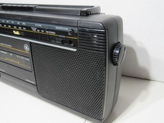 Vintage GE 3-5454B AM/FM Stereo Cassette Boombox Bass Boost Radio Tested