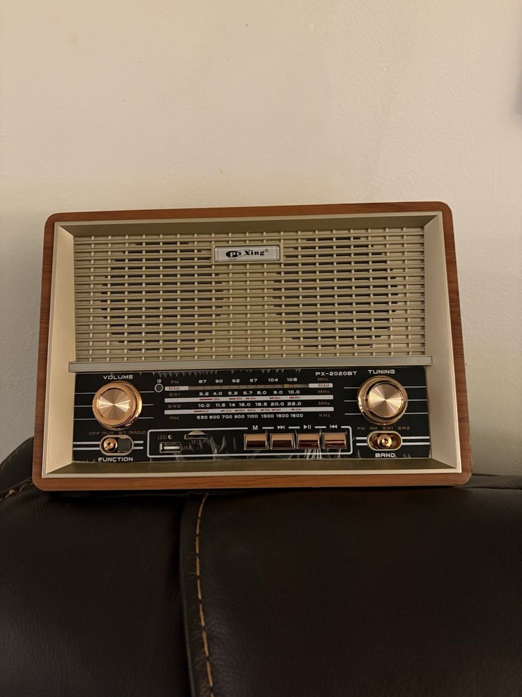 PD Xing PX-2020BT Vintage Radio FM AM Shortwave SW1 SW2 USB Model PX-2020BT