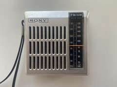 Vintage Sony TFM-3700W AM/FM Solid State Radio Silver Tested and Working Japan