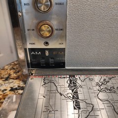 Zenith Royal 3000-1 Trans Oceanic Portable Receiver FM AM & Manual Tested Works