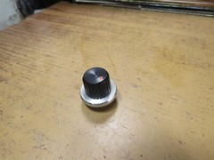 Panasonic UHF PSB RF-1170 AM-FM 5 Band Radio Volume Knob