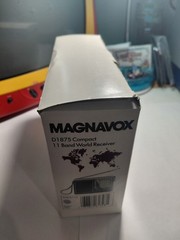Magnavox D1875 11 Band World Receiver Open Box