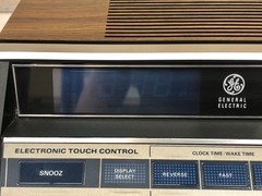 Vtg 80&rsquo;s General Electric Clock Radio 7-4662B Blue Digital *TESTED, WORKS* VGUC!