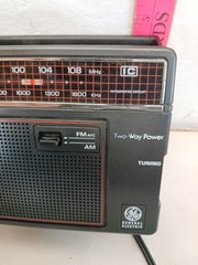 Vintage GE 7-2660D AM FM Portable Radio Two-Way Power Tested Working 1980s