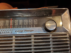 General Electric 1950s Long Range radio