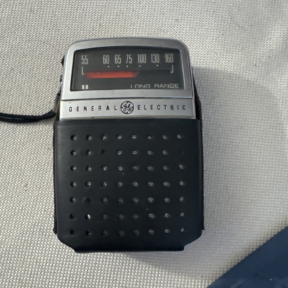 VTG GE Long Range Solid State AM Radio General Electric