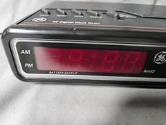 Vintage GE 7-4612BKA Digital Clock Radio Black & Silver (RECAPPED)