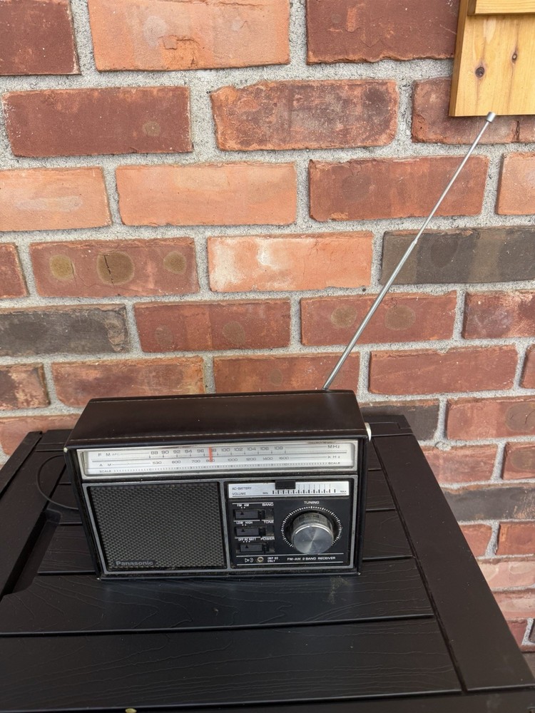 Vtg 1984 Panasonic RF-590 FM-AM 2-Band Receiver AM/FM Radio Tuner Tested Read!