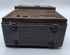 Federal, Radio, Model 610, Portable AM AC/DC Band, Transistor Solid State, Works