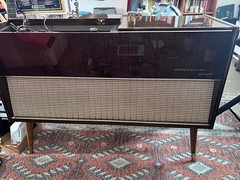 Vintage 1958 Grundig Majestic SO 202 U Stereo Console Tube Radio Phonograph, MCM