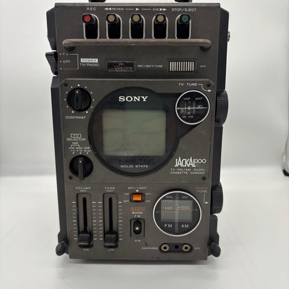 Sony FX-300 Jackal 300 FM AM Radio TV Cassette Recorder Boombox Vintage JUNK