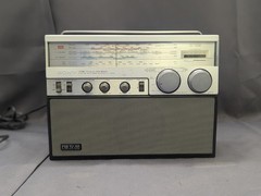 Rare vintage Sony ICF-7760W PSB/TV Sound/Air Band FM/AM Receiver