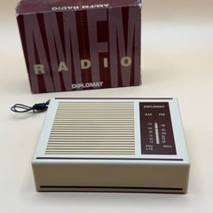 Diplomat AM/FM Transistor Radio – Nonworking