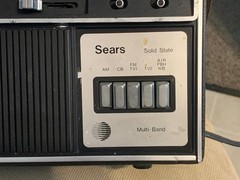 SEARS #266 24300 700 MULTI-BAND PORTABLE AC/DC RADIO VINTAGE AM/FM/CB/TV/AIR/WB