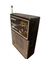 Vintage SANYO RP5115 AM/FM Transistor Radio AC/DC Solid State 1979-1985
