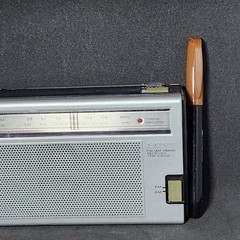 Vintage Sony Portable 2-Band AM-FM Radio Receiver Model TFM-6160W *Tested/Works*
