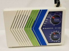 Sanyo RP1390 personal AM radio vintage TESTED