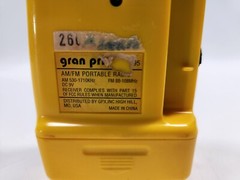 Vintage Sports Gran Prix By GPX Portable Pocket AM/FM Radio / Model A2095 / EUC