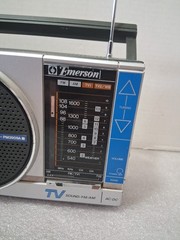 Emerson Portable AM/FM TV Weatherband Radio AC/DC PM3909A Battery Cover Broken