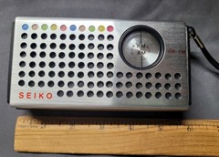 Vintage Seiko Solid State AM/FM Radio Box New Never Used Headphones Black Dial