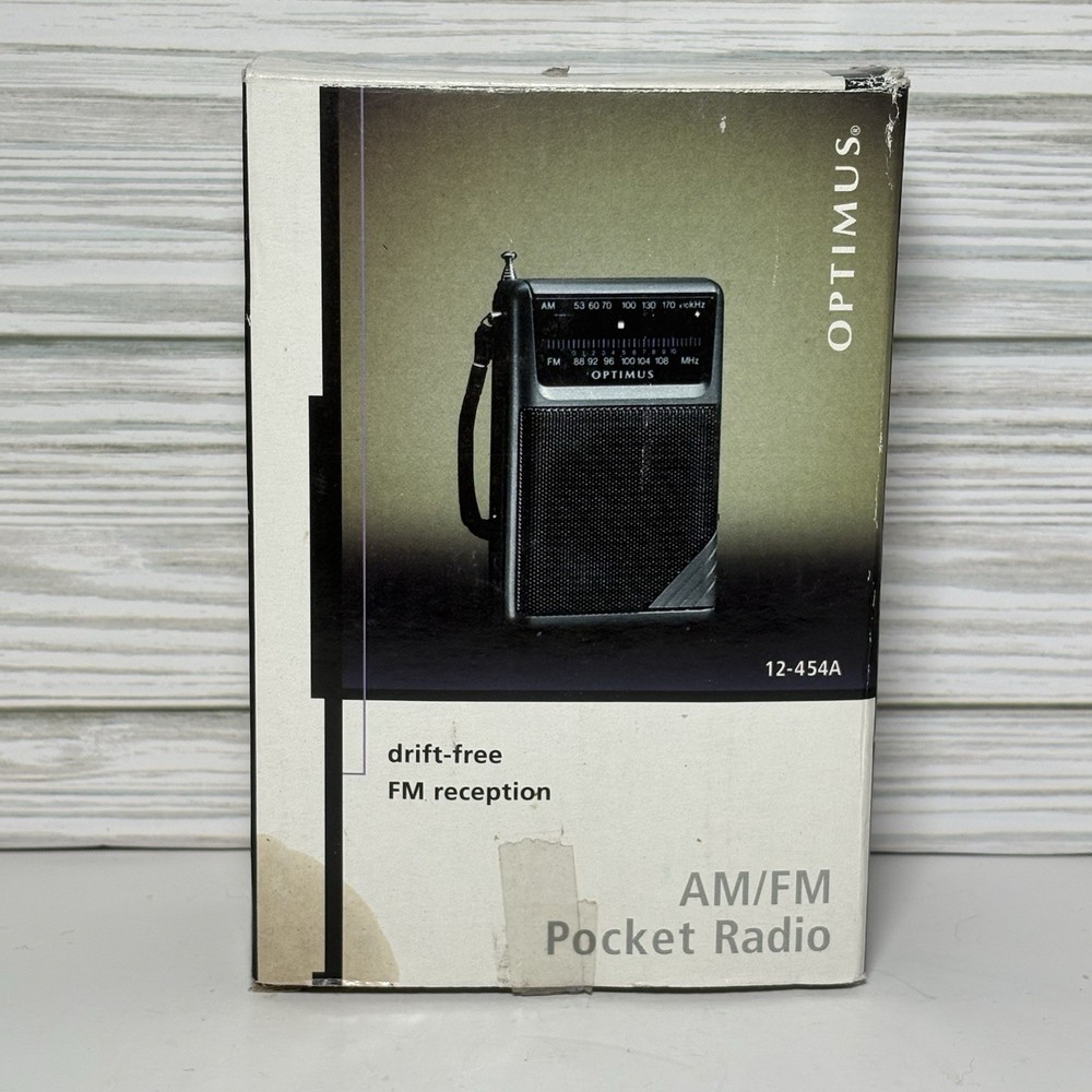Vintage Radio Shack Optimus AM FM Pocket Radio 12-454A W/ Box Handheld Tested