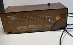 Sound Design Model #3220- Clock Radio AM/FM Wood grain Alarm Vintage Retro