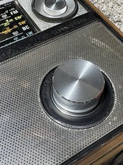 Vintage General Electric GE World Radio P-990A Shortwave/Longwave/FM Parts