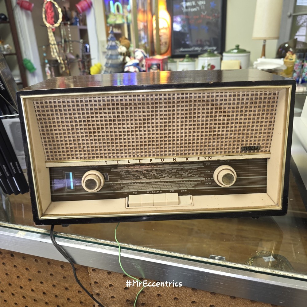 VINTAGE Telefunken Jubilate tube radio De Luxe 1261 Hell 1961/62 GERMANY
