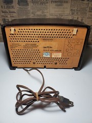 Vintage 1956 Rogers Majestic AM Tube Radio Brown Bakelite R552-Restored