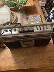 General Electric GE 3-5252 AM FM Stereo Portable Cassette Radio Recorder