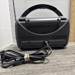 Vintage Magnavox AE2100 AM/FM Portable Radio Fully Tested Working Used
