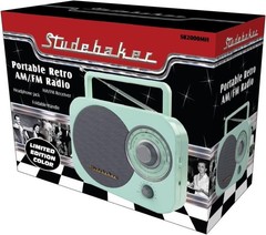 Retro-Inspired Mint Green Portable Radio with AM/FM – Ideal for Nostalgic Music