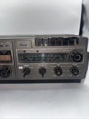 VTG Rare BROKSONIC CRT-1800 Universal TV – Radio – Cassette Recorder FOR PARTS